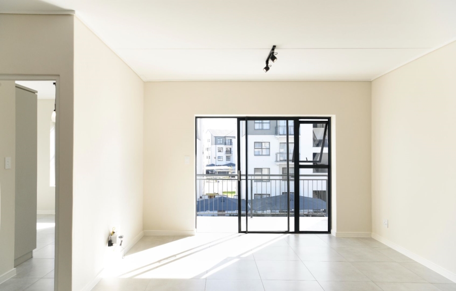 To Let 2 Bedroom Property for Rent in Sandown Western Cape